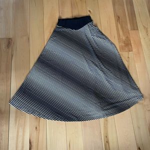Stretchy full length skirt. Size Medium.